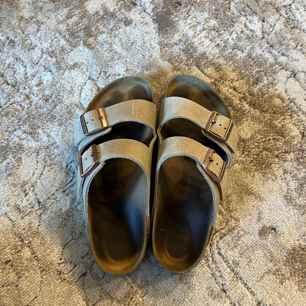 Birkenstock Arizona - Tan, Size 41 regular width